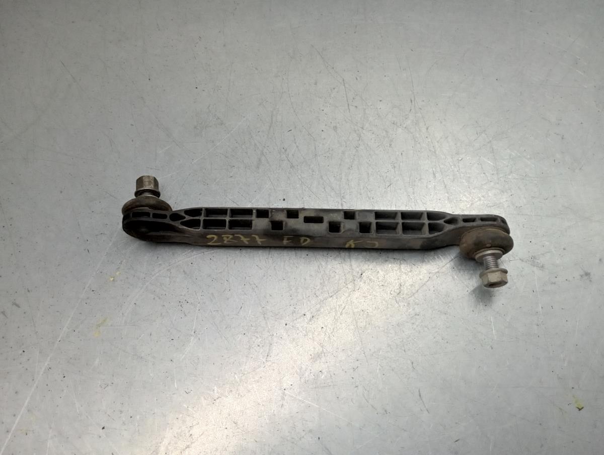 Tie rods / stabilizer links SEAT Ibiza V (KJ1)