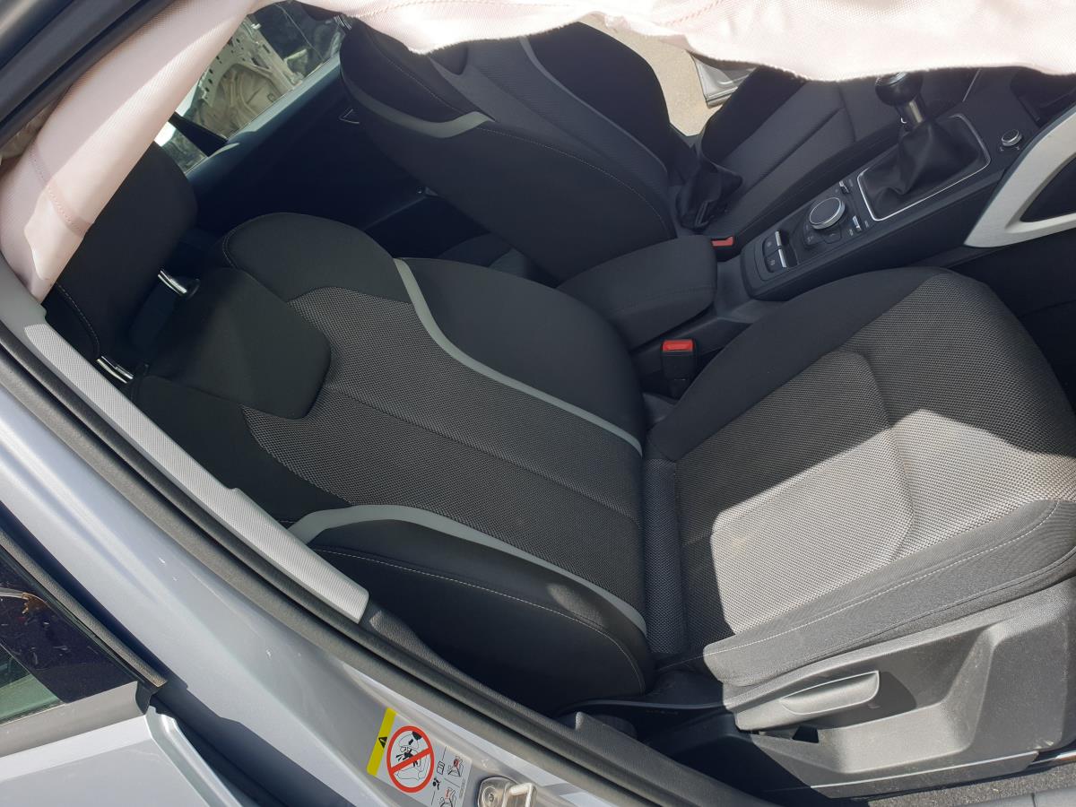 Seats set AUDI Q2 (GA)