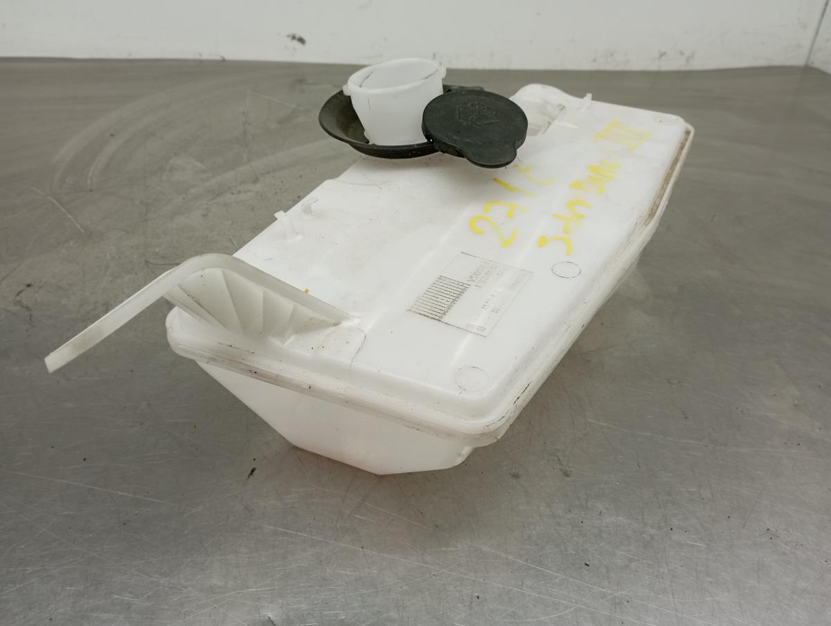 Windshield washer tank DACIA Sandero III Imagem-3