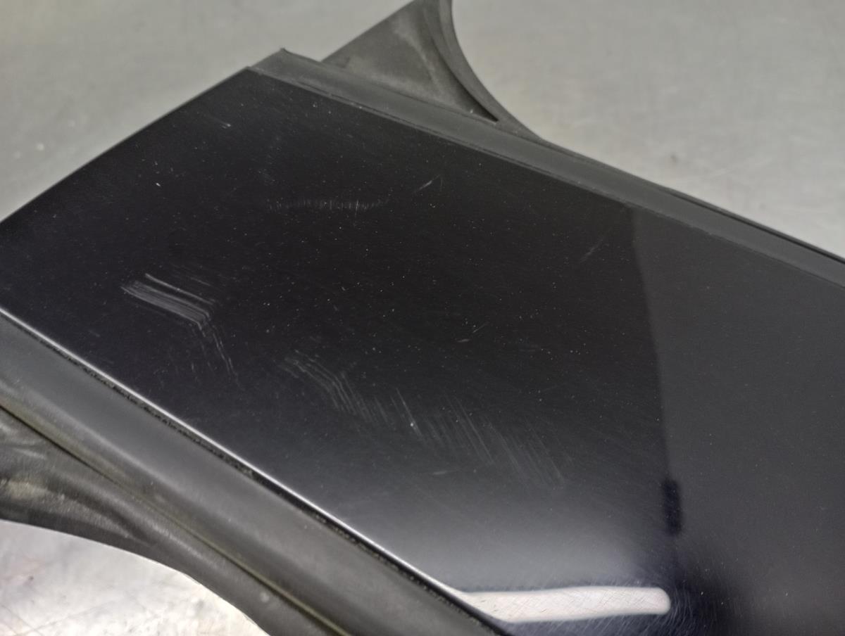 Friso Embelezador Dto Pilar/Porta MERCEDES-BENZ CLA Shooting Brake (X117) Imagem-3