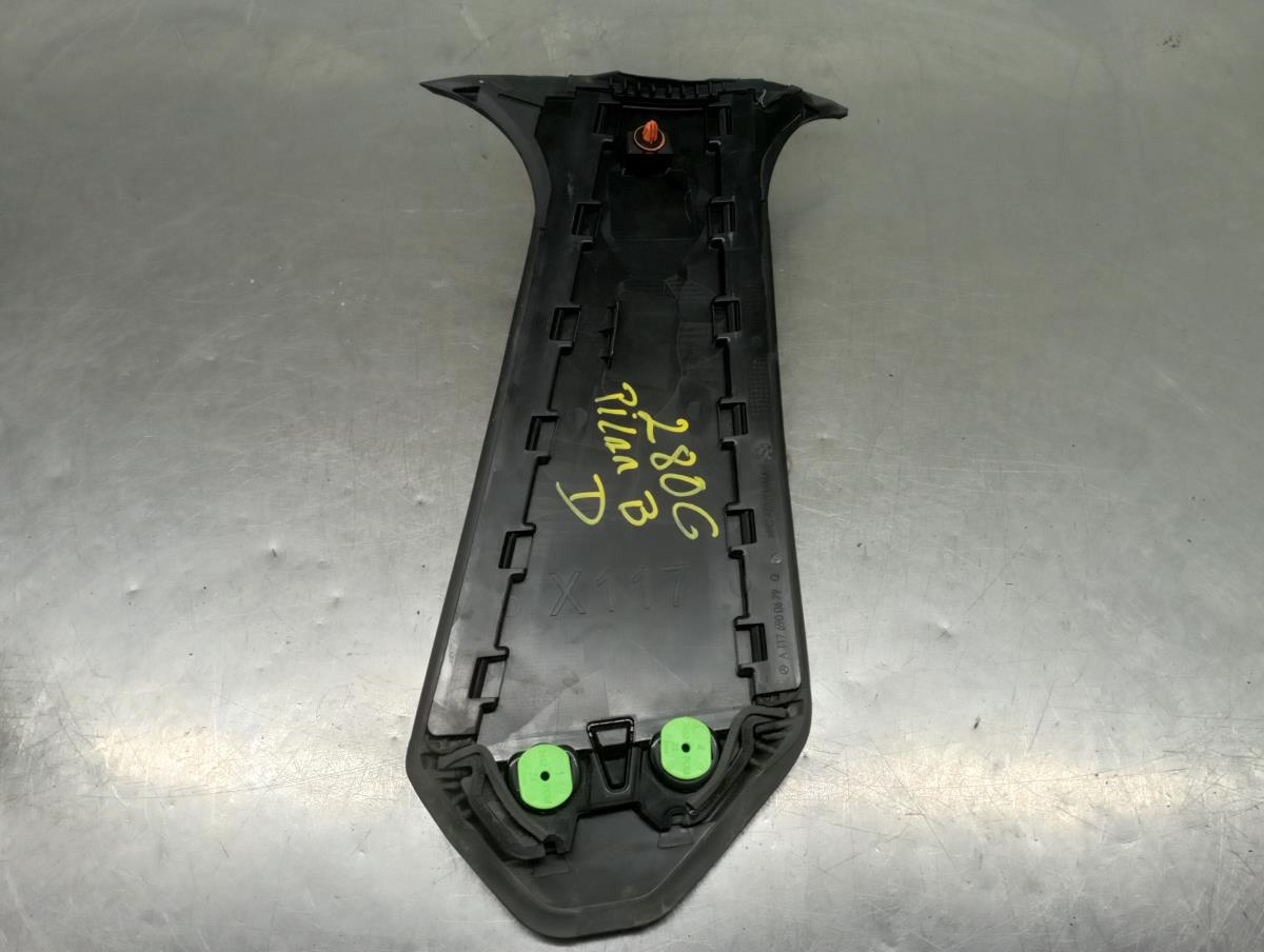 Friso Embelezador Dto Pilar/Porta MERCEDES-BENZ CLA Shooting Brake (X117) Imagem-4