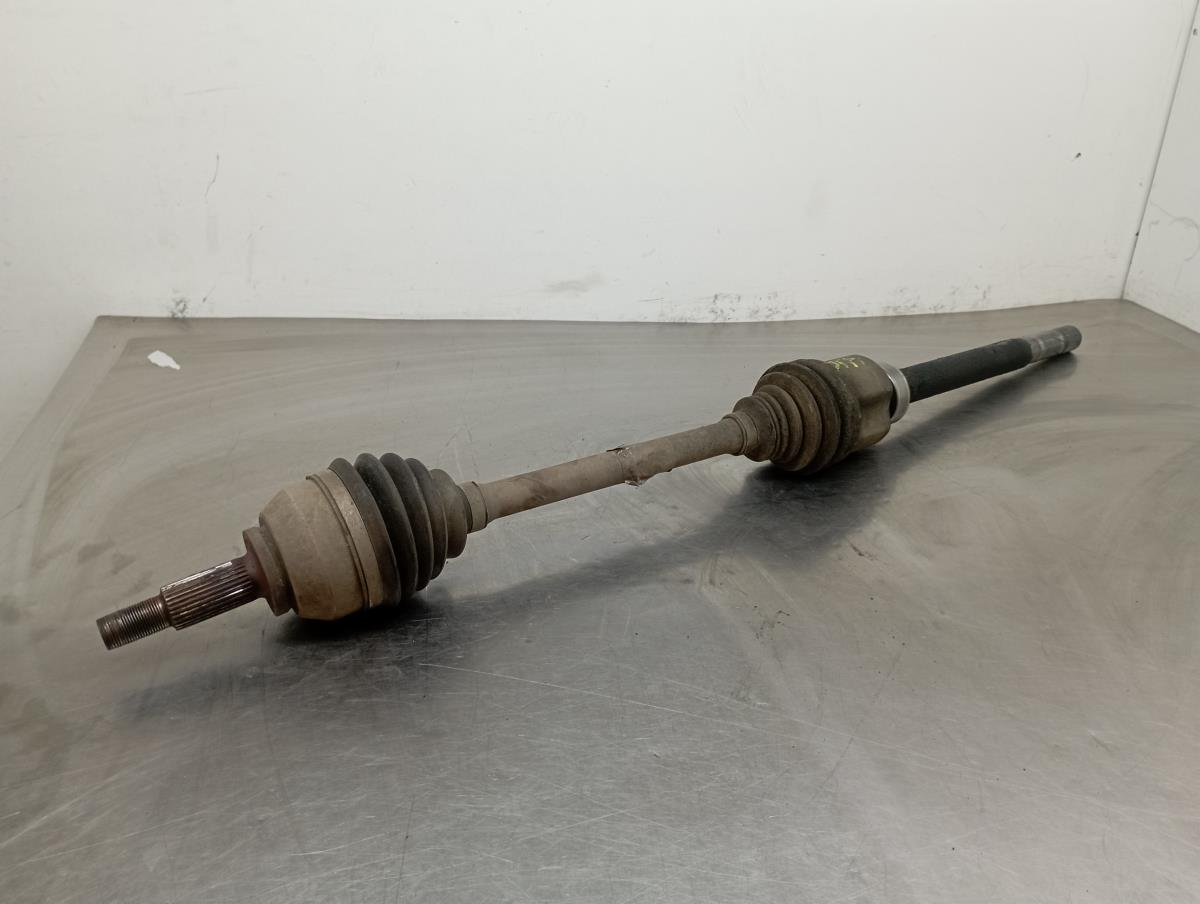 Semiasse anteriore destro RENAULT Trafic III (FG_)