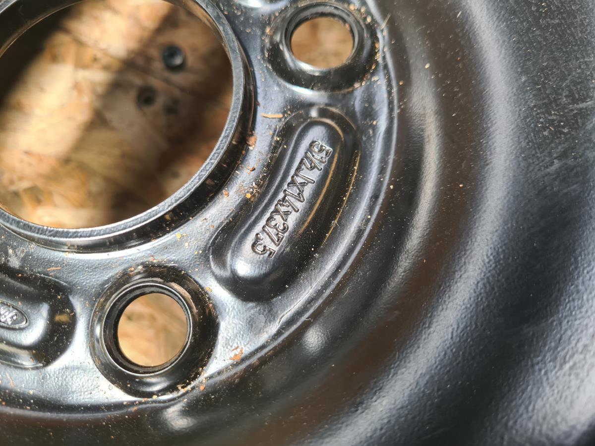 Cerchio Anteriore Sinistro FORD Fiesta VII (HJ, HF) Imagem-1