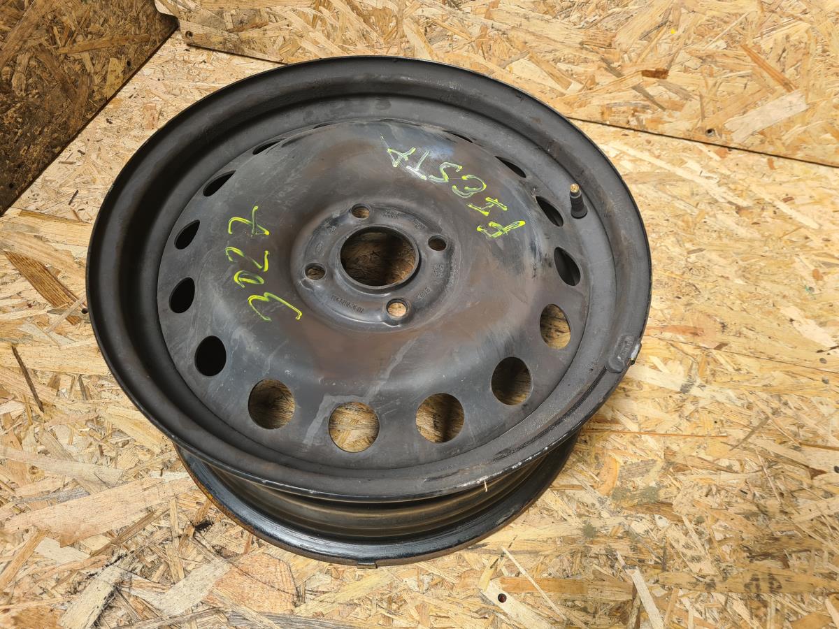 Cerchio Anteriore Sinistro FORD Fiesta VII (HJ, HF)