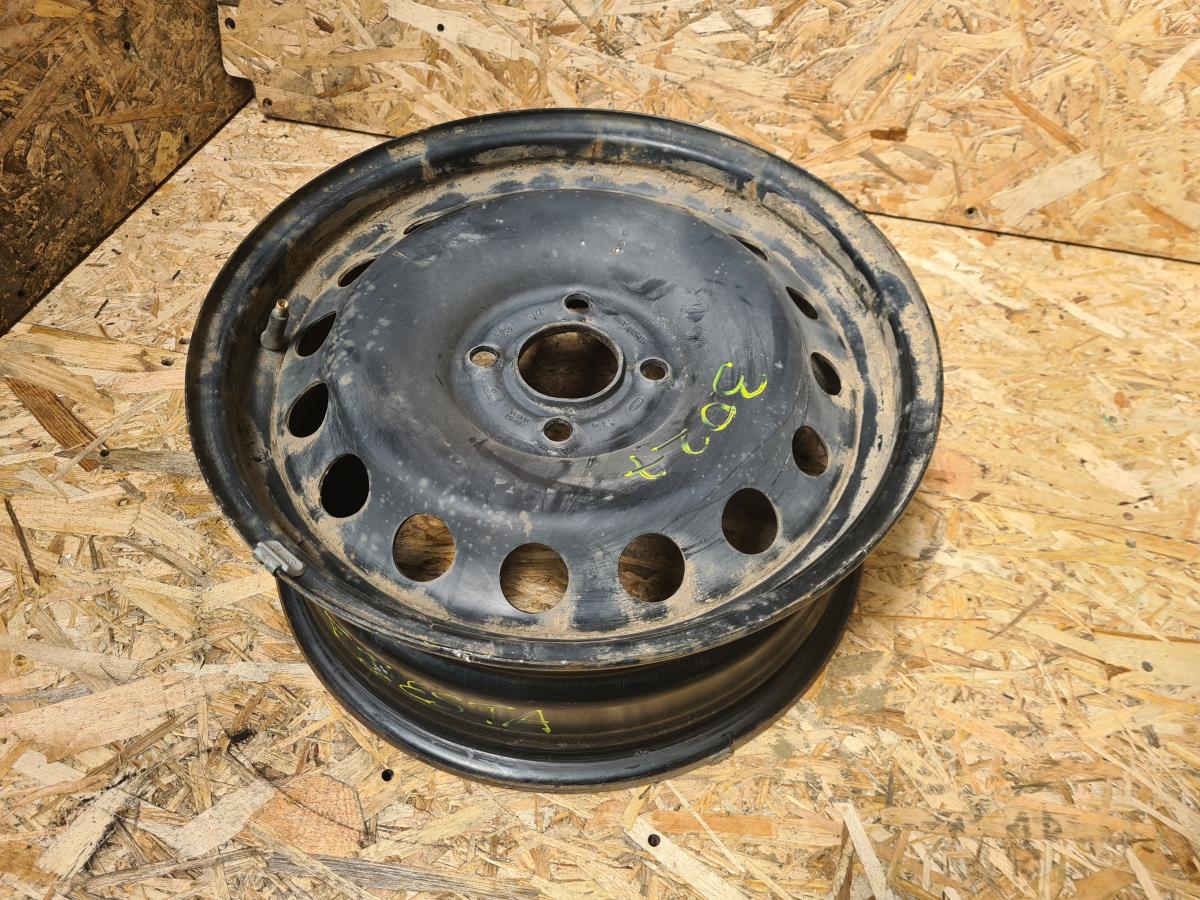 Cerchio Anteriore Sinistro FORD Fiesta VII (HJ, HF)