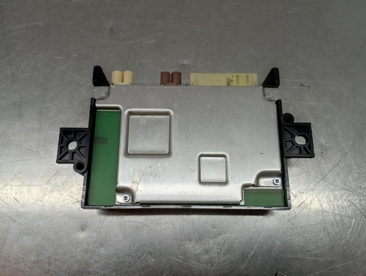 Module générique MERCEDES-BENZ Classe A (W177) Imagem-1