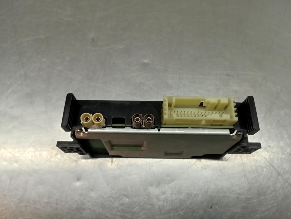 Module générique MERCEDES-BENZ Classe A (W177) Imagem-2