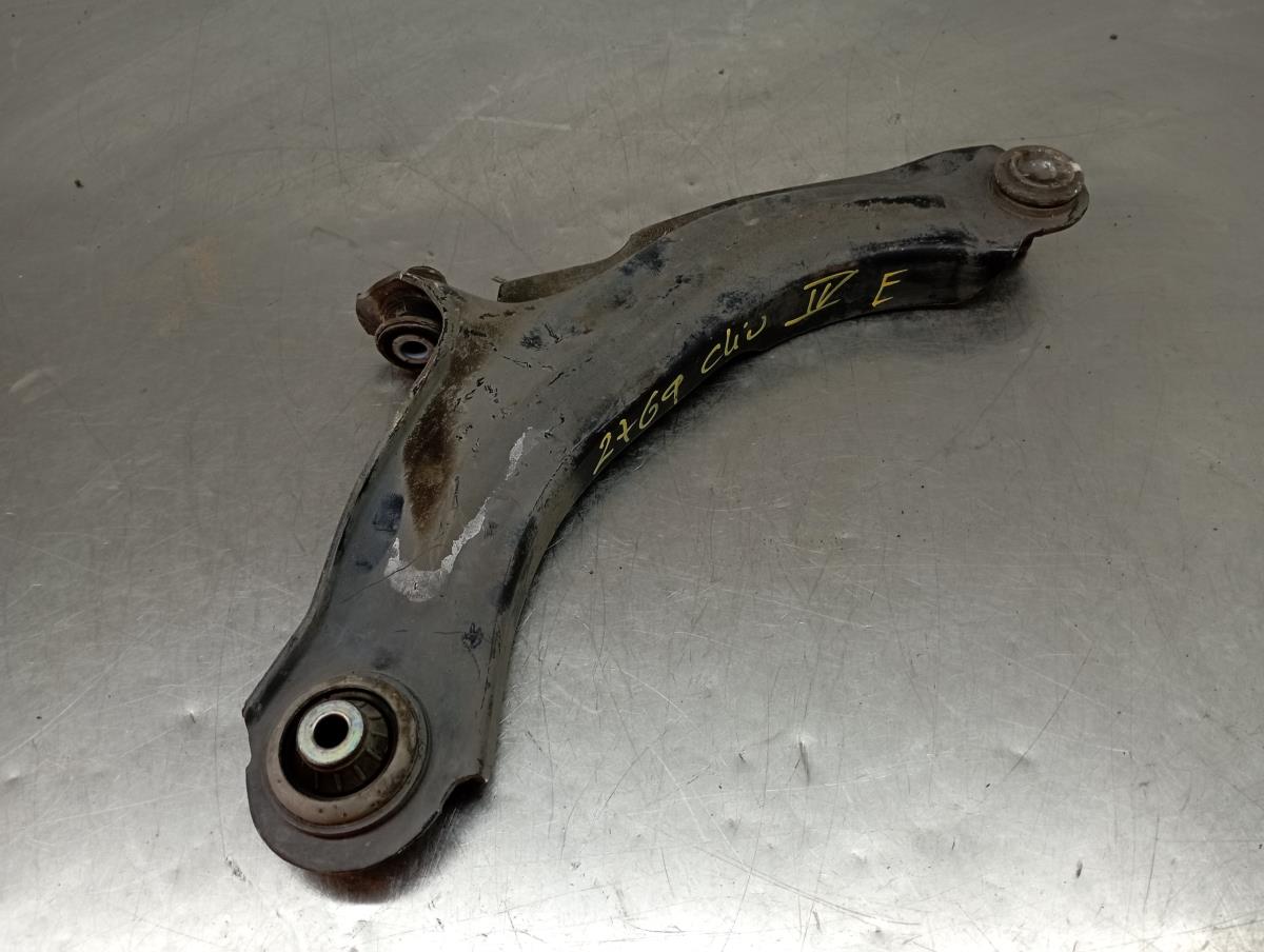 Brazo suspensión delantero izquierdo RENAULT Clio IV (BH_)
