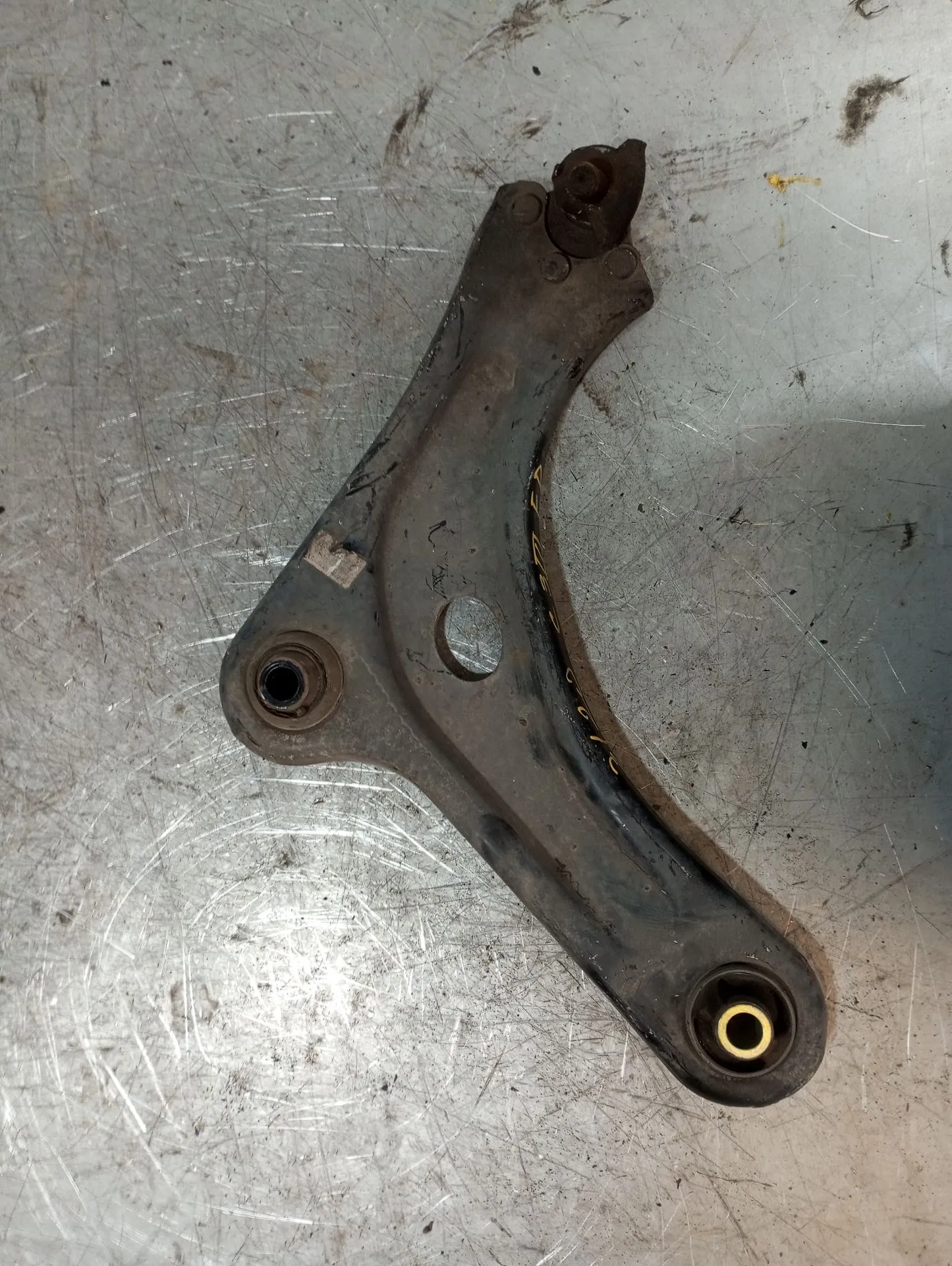 Braccio di sospensione anteriore destra CITROËN C3 III (SX)