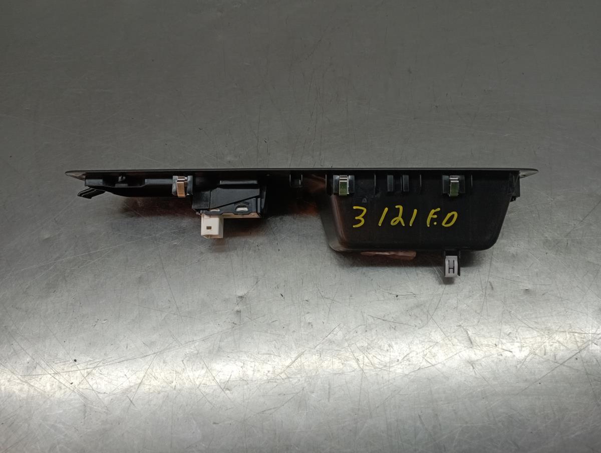 Mando / interruptor elevalunas delantero derecho TOYOTA ProAce (MDZ_) Imagem-1