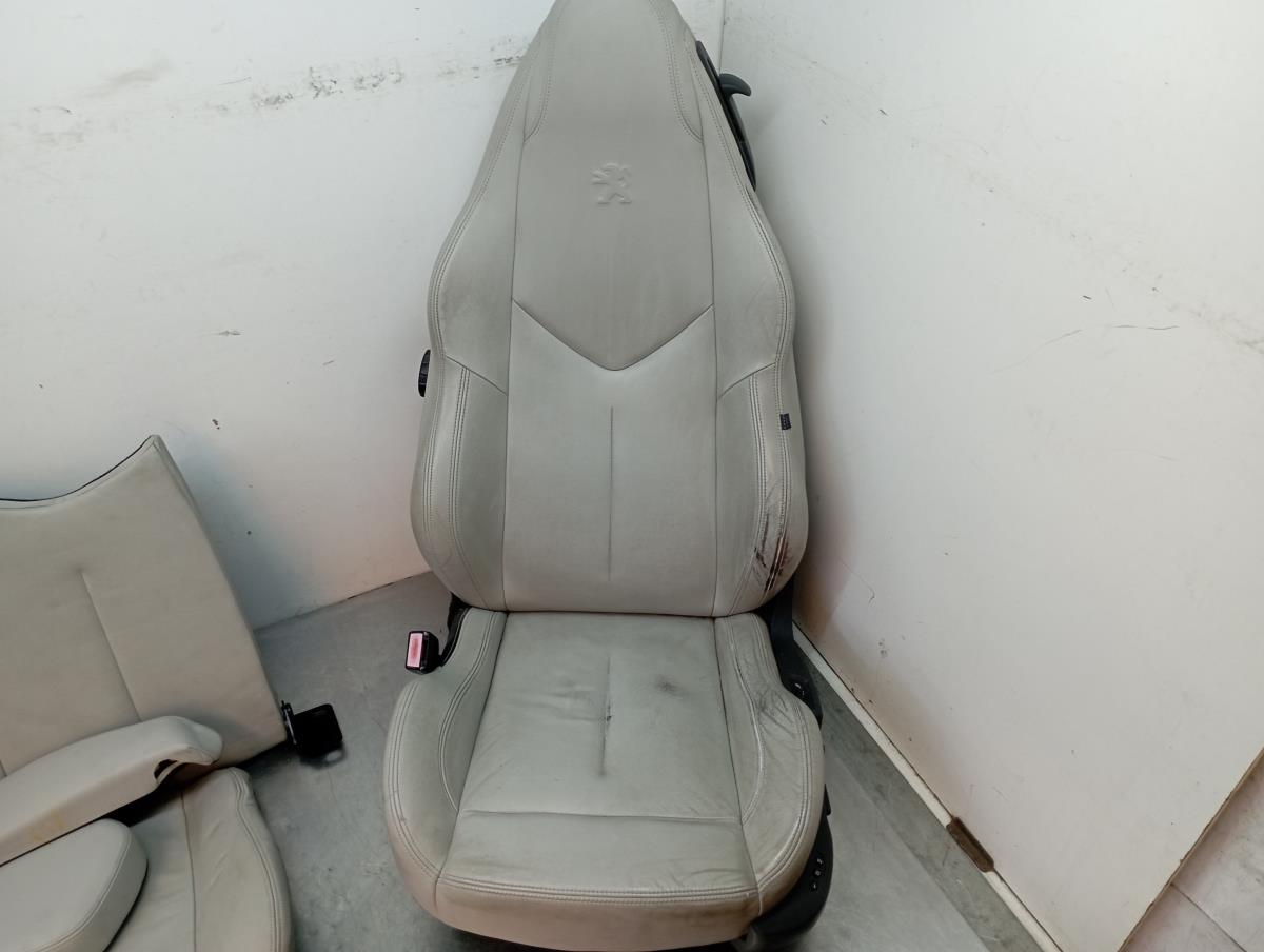 Seats set PEUGEOT RCZ Imagem-9