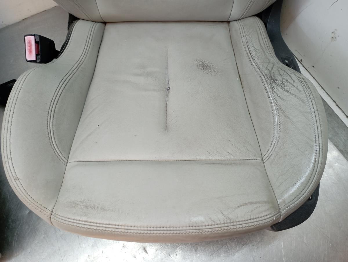 Seats set PEUGEOT RCZ Imagem-13