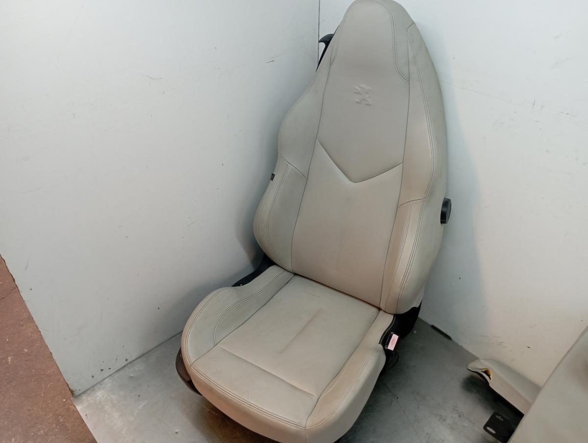 Seats set PEUGEOT RCZ Imagem-14