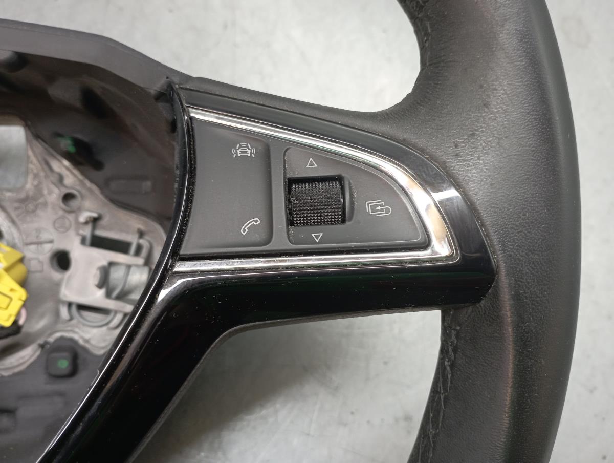 Volante SKODA Fabia III Hatchback (NJ3) Imagem-4