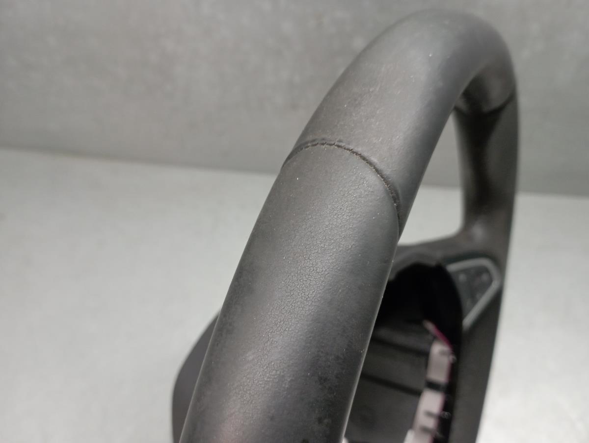 Volante SKODA Fabia III Hatchback (NJ3) Imagem-6