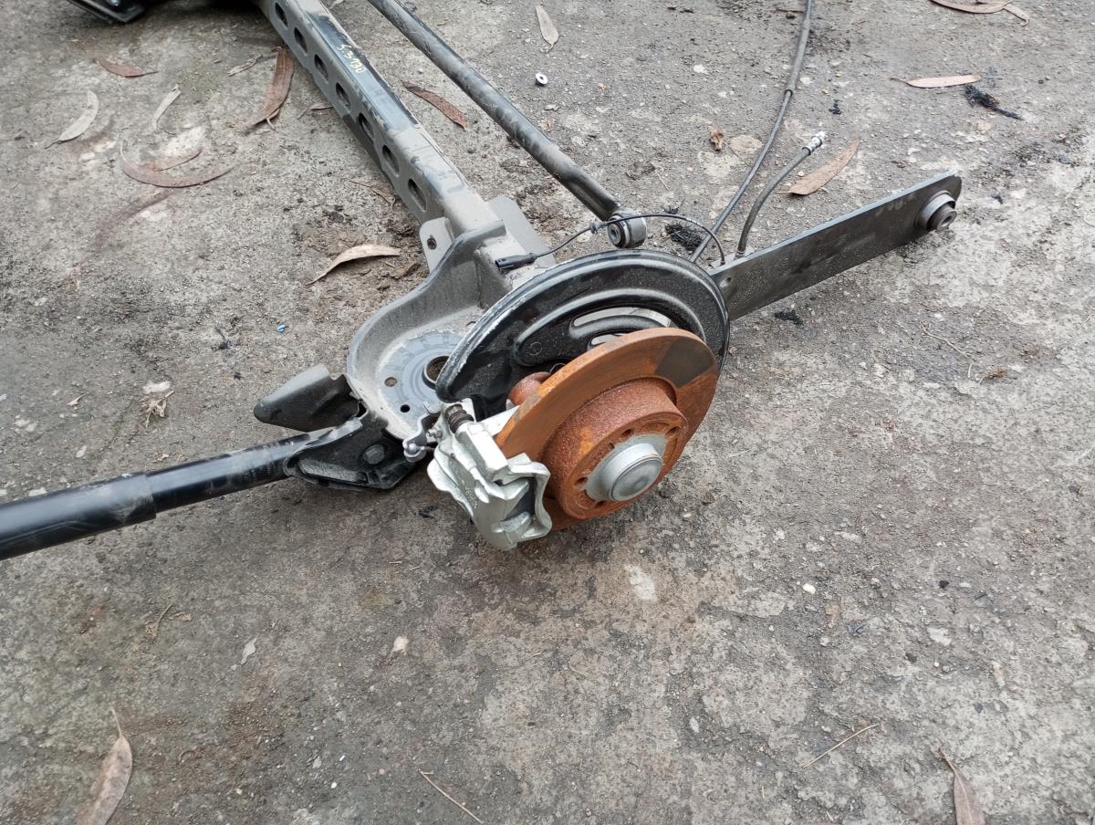 Eje trasero con discos RENAULT Trafic III (FG_) Imagem-2