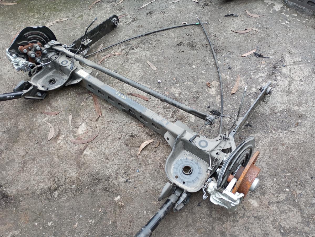 Eje trasero con discos RENAULT Trafic III (FG_) Imagem-1