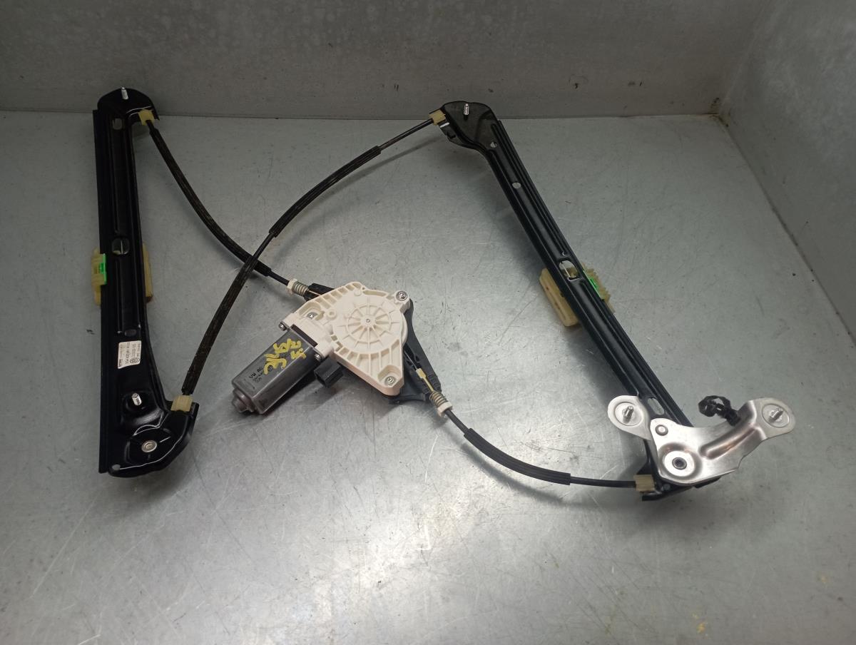 Lève-vitre avant gauche VOLKSWAGEN Golf VII (5G1, BQ1, BE1, BE2)