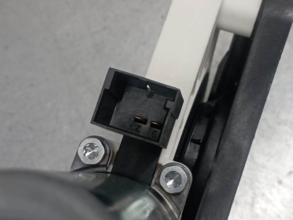 Lève-vitre avant gauche VOLKSWAGEN Golf VII (5G1, BQ1, BE1, BE2) Imagem-3