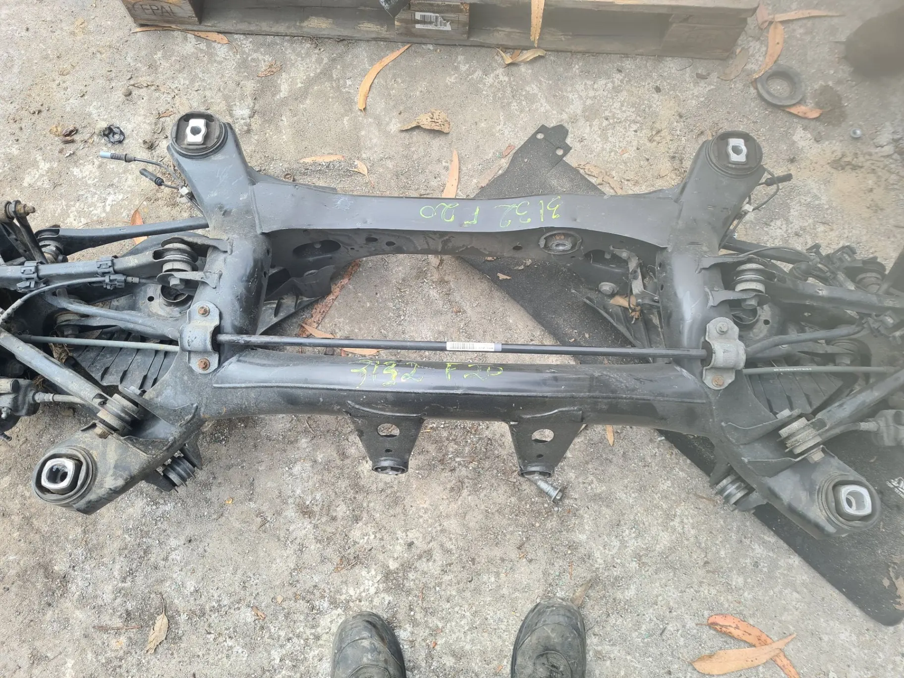 Subchasis trasero BMW 1 (F20)