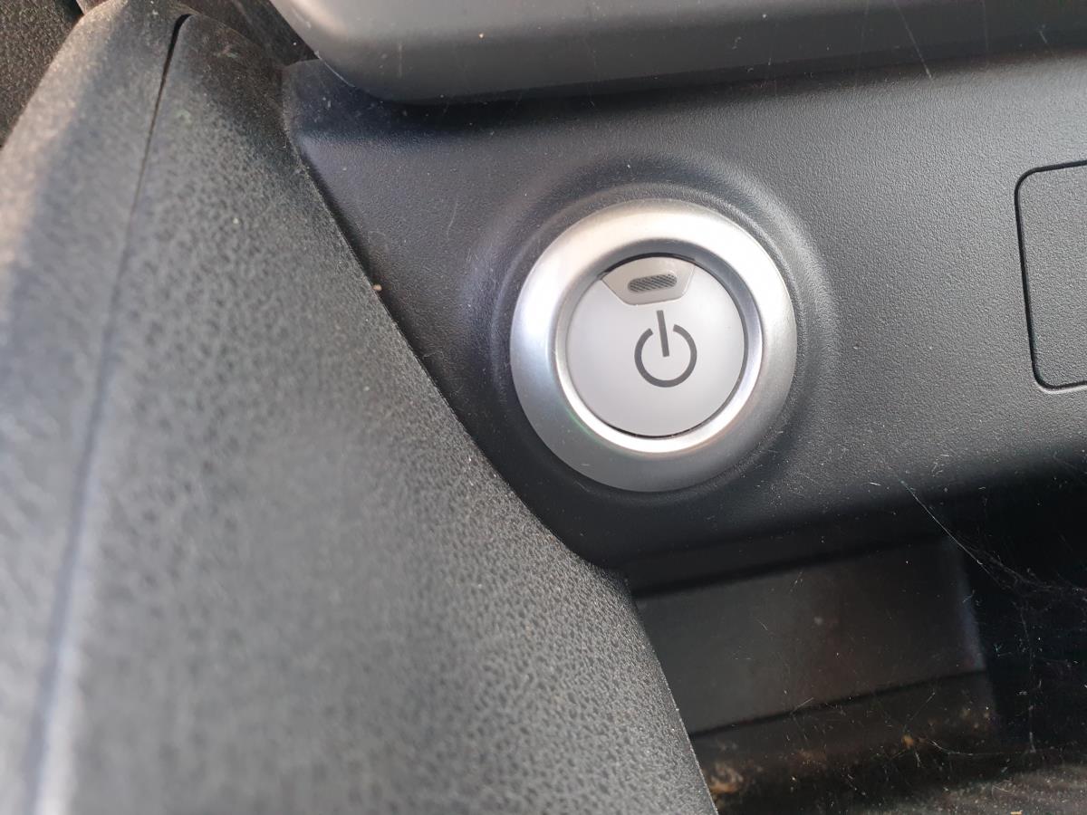 Comando / botão / interruptor multifunções NISSAN Leaf EV (ZE1)