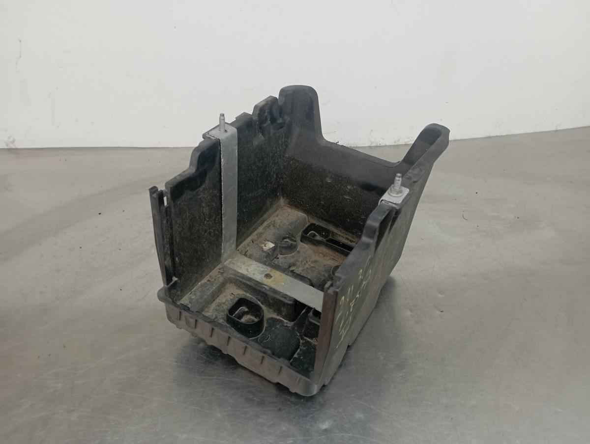 Base / caja de batería FORD Fiesta VI (CB1, CCN)