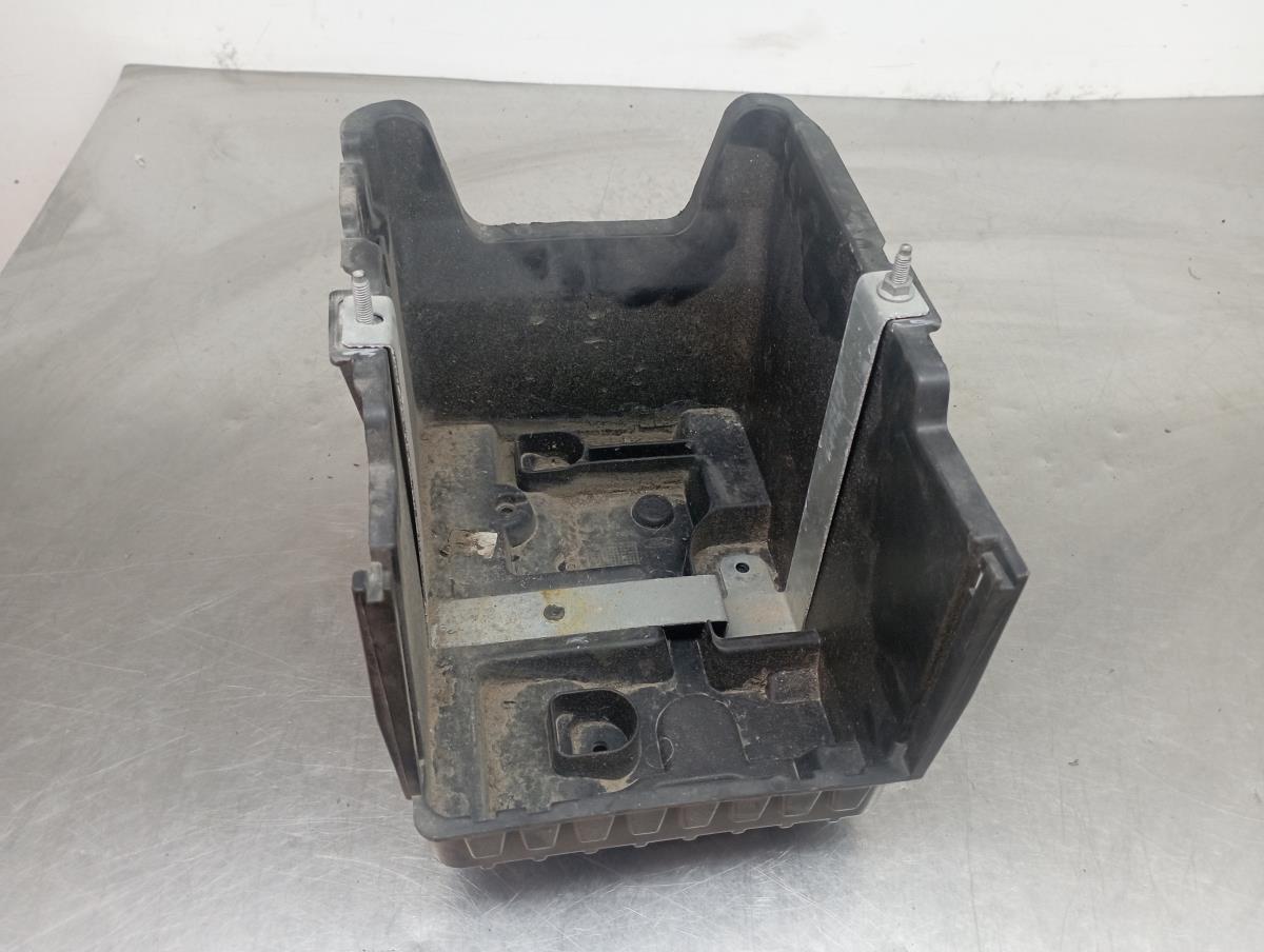 Base / caja de batería FORD Fiesta VI (CB1, CCN) Imagem-3