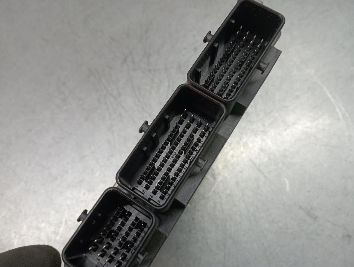 Centralina motor / ECU RENAULT Clio IV (BH_) Imagem-1