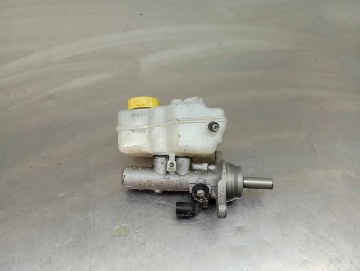 Bomba central dos travões VOLKSWAGEN Polo (6R, 6C)