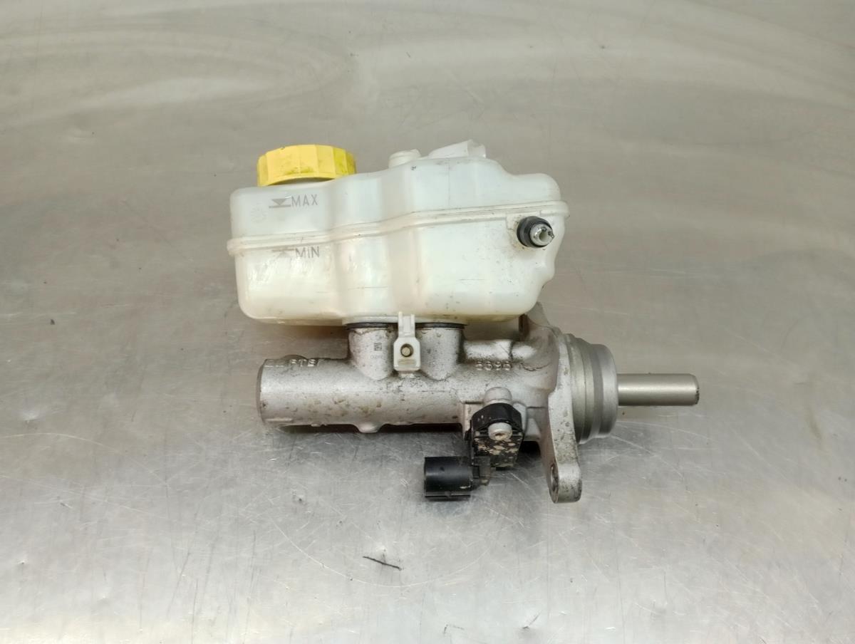 Bomba central dos travões VOLKSWAGEN Polo (6R, 6C) Imagem-1