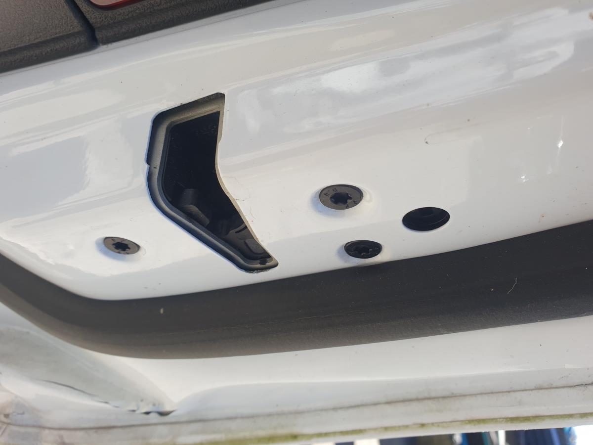 Cerradura / cierre puerta delantero derecho FORD Kuga II (DM2)