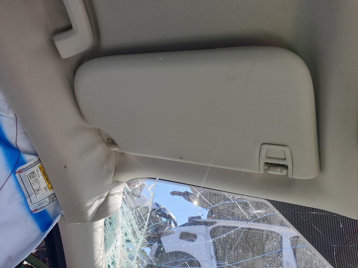 Pála de sol esquerda FORD Kuga II (DM2)