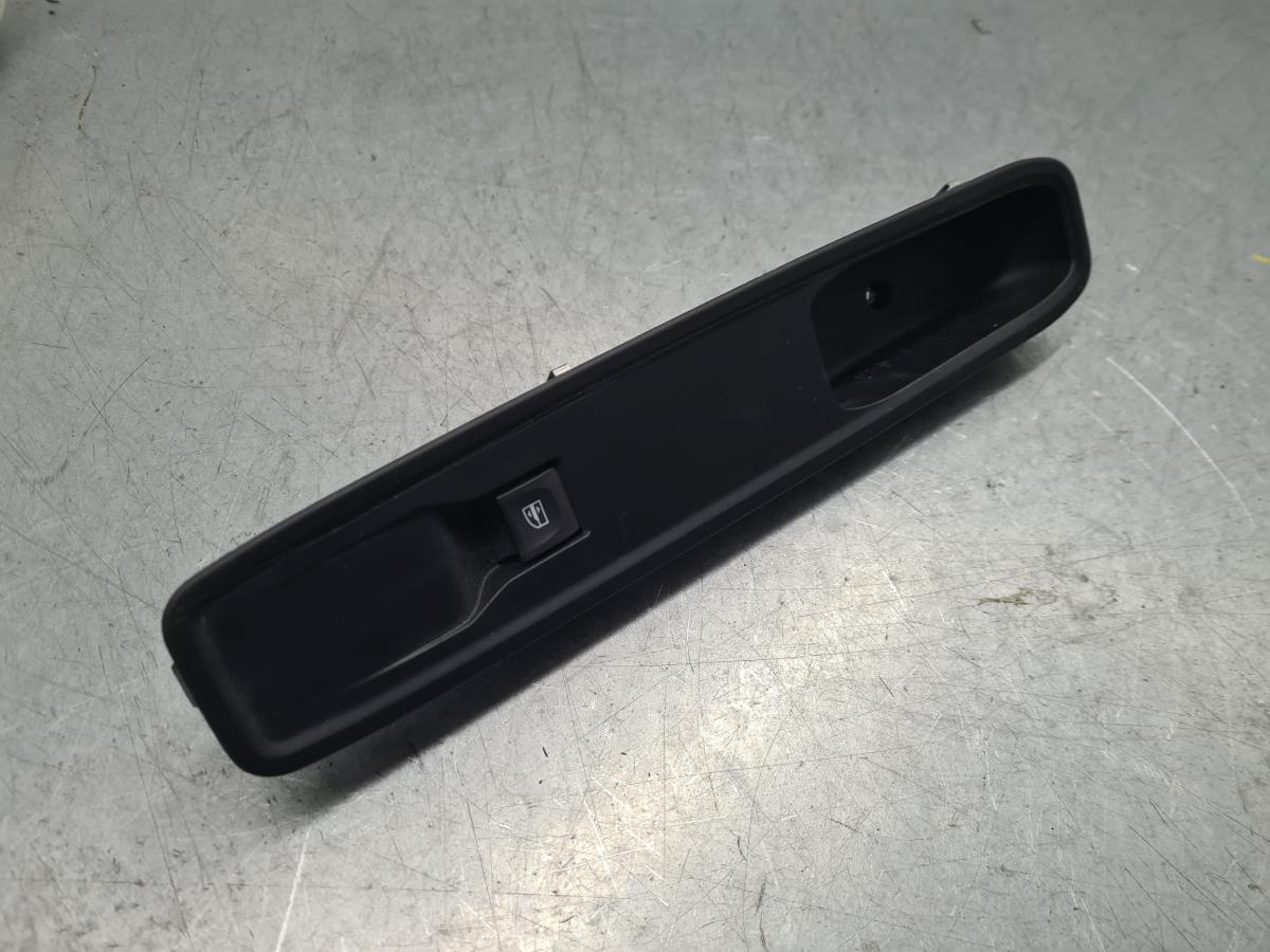 Mando / interruptor elevalunas delantero derecho DACIA Sandero III