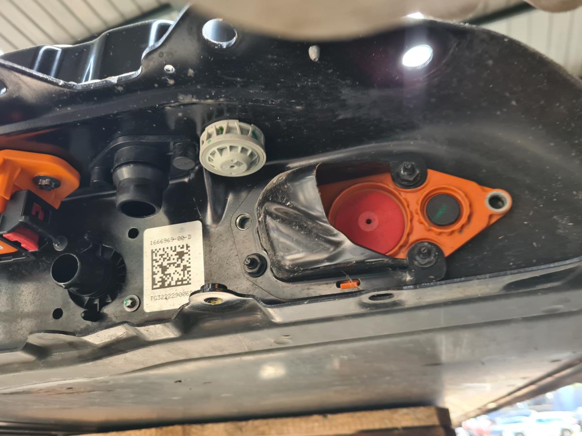 Bateria EV (Alta Tensão - Veículo Eletrico) TESLA Model 3 (5YJ3) Imagem-19