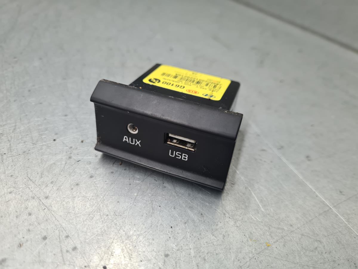 Módulo USB / AUX / IPOD KIA Picanto (JA) Imagem-1