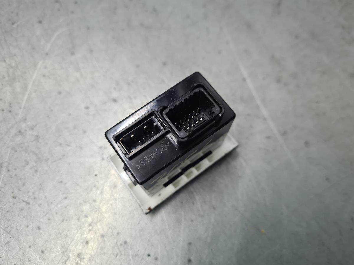 Módulo USB / AUX / IPOD KIA Picanto (JA) Imagem-2