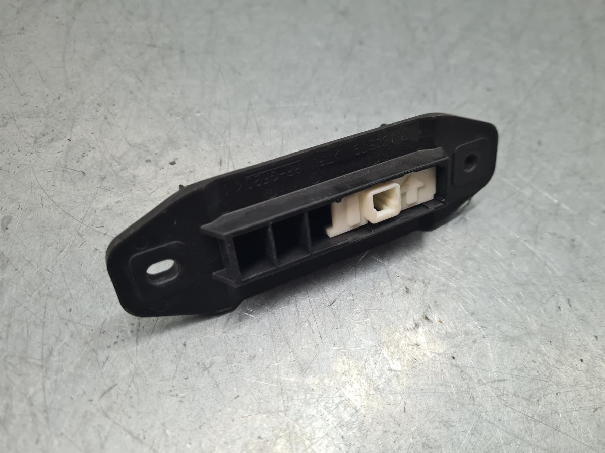 Comando / botão / interruptor multifunções TOYOTA Auris Hatchback (_E18_) Imagem-1