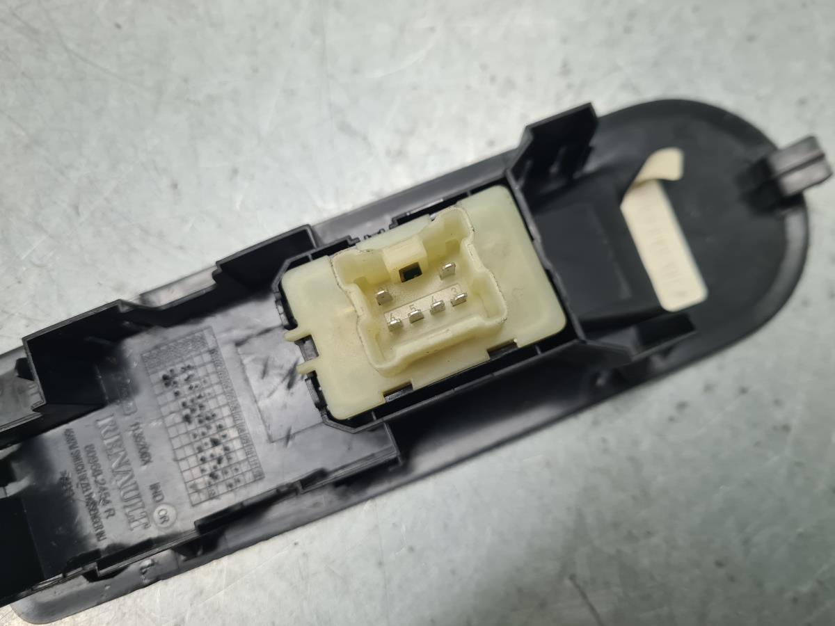 Mando / interruptor elevalunas delantero derecho RENAULT Captur (J5_) Imagem-2