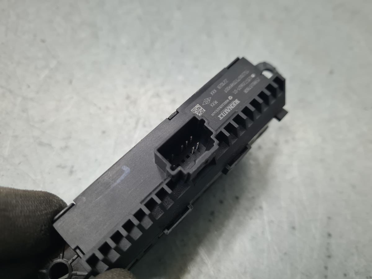 Comando / botão / interruptor multifunções RENAULT Clio V (BF_) Imagem-3