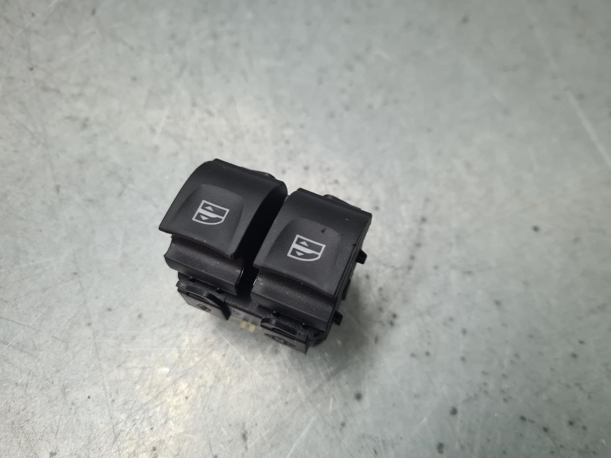Comando / interruttore alzacristallo anteriore sinistro RENAULT Trafic III Combi (JG_)