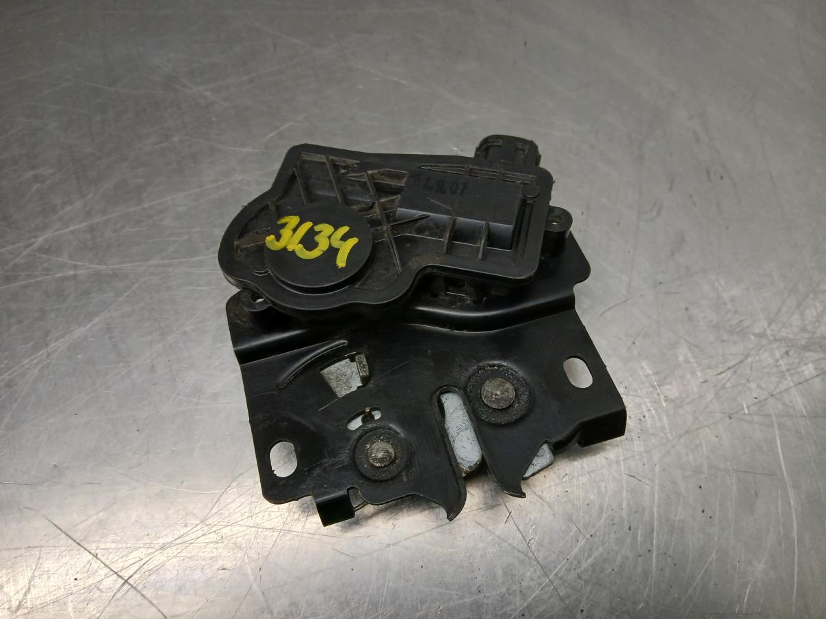 Cerradura / cierre capó NISSAN Leaf EV (ZE1) Imagem-1