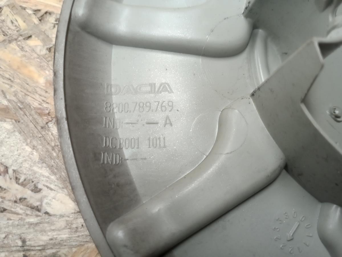 Conjunto Centros / Tampos de Jante DACIA Sandero III Imagem-4