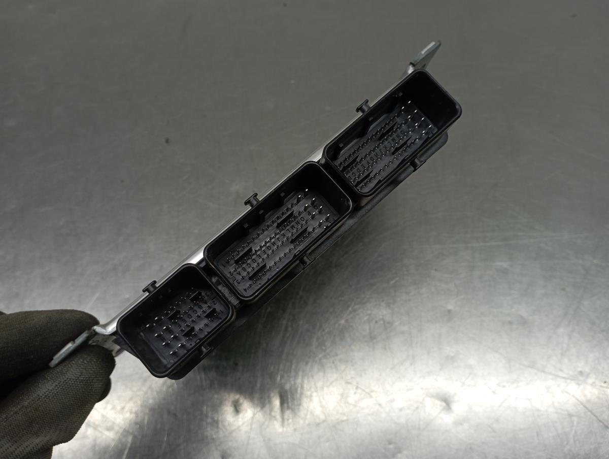 Centralina motor / ECU RENAULT Zoe (BFM_) Imagem-2