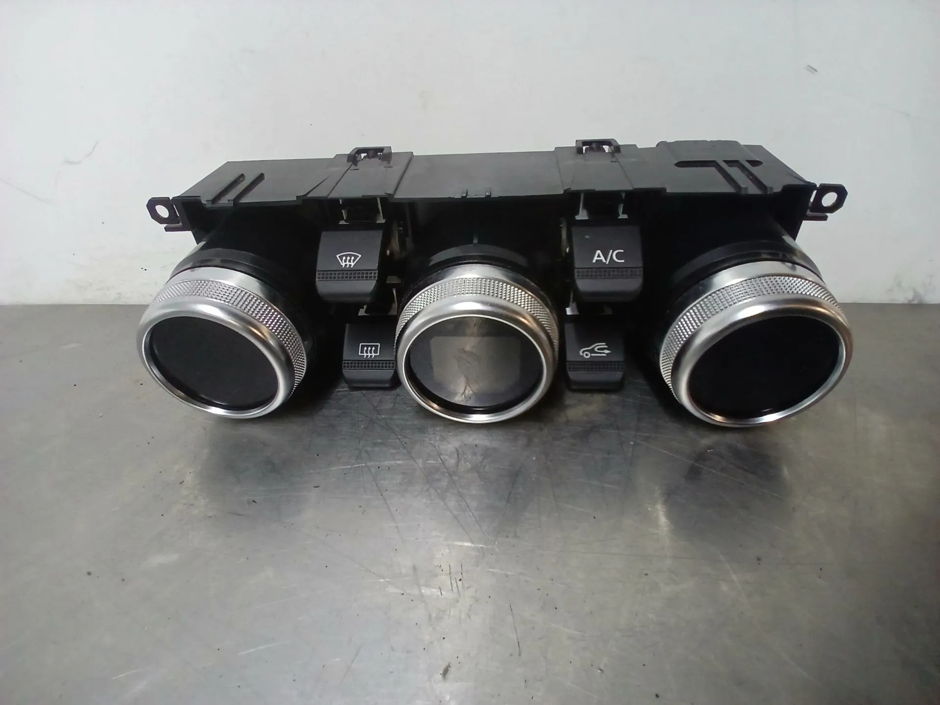 Commande chauffage RENAULT Zoe (BFM_)