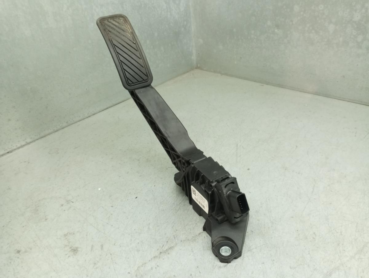Pedal acelerador FORD Fiesta VII (HJ, HF)