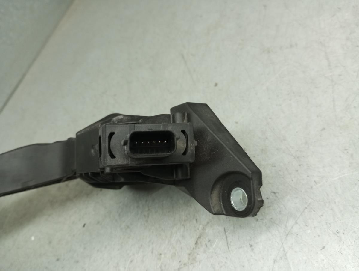 Pedal acelerador FORD Fiesta VII (HJ, HF) Imagem-2