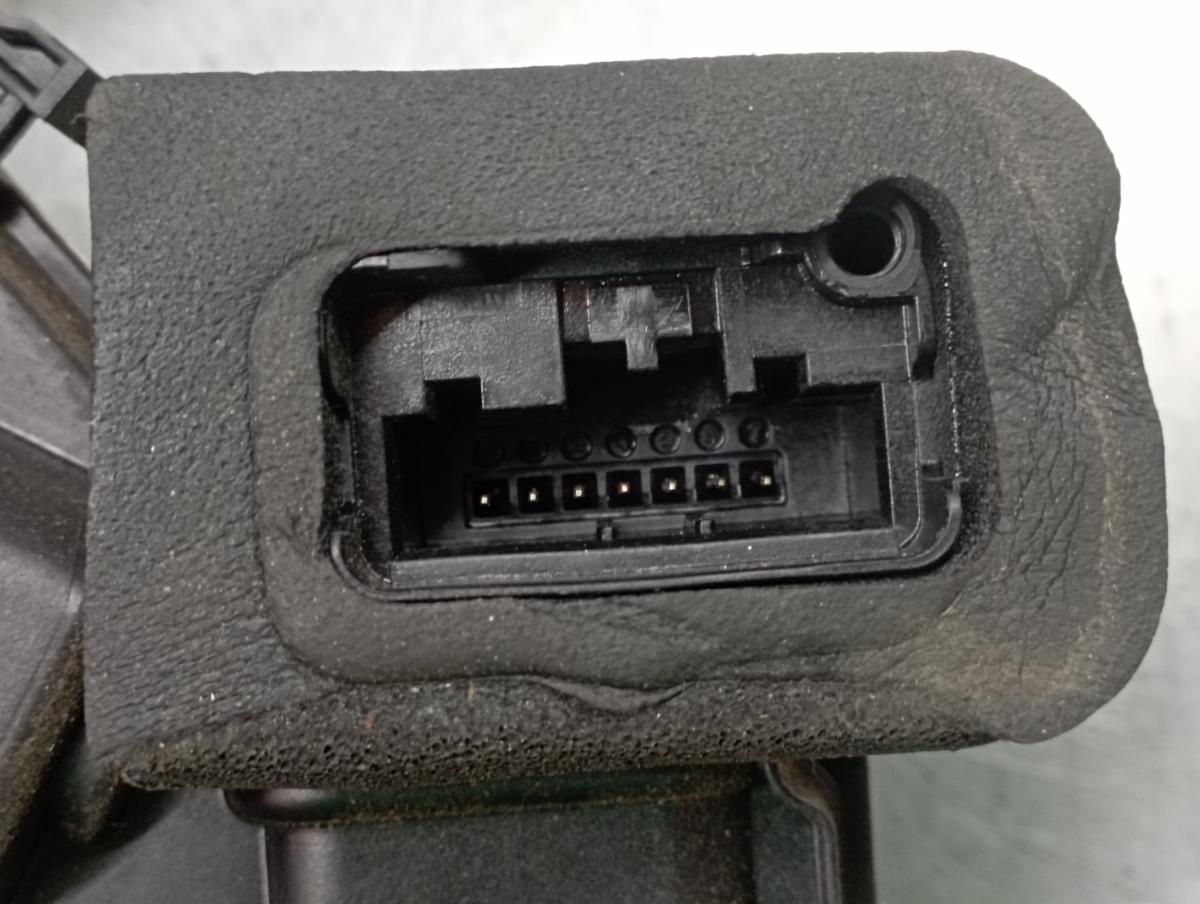 Front Right Door Lock VOLKSWAGEN Golf VII (5G1, BQ1, BE1, BE2) Imagem-2