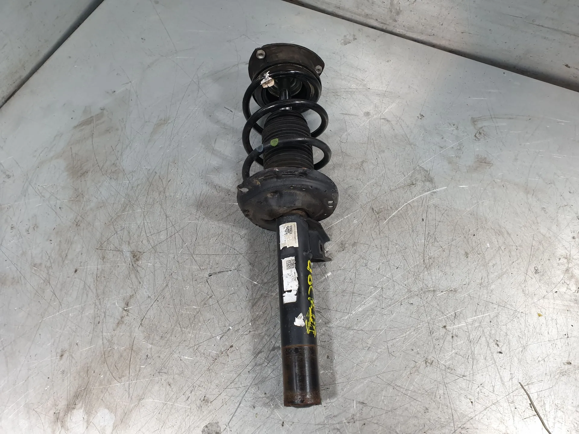 Right Front Shock Absorber VOLKSWAGEN Golf VII (5G1, BQ1, BE1, BE2)