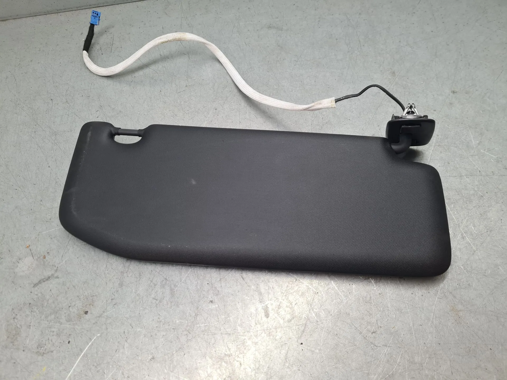 Pála de sol esquerda PEUGEOT 508 SW II Imagem-2