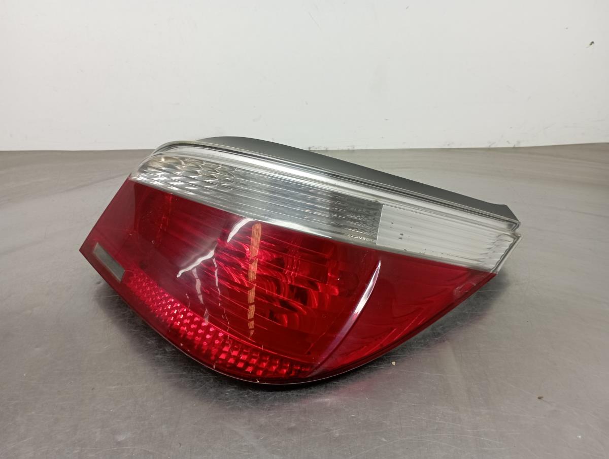 Farolim direito BMW 5 (E60) Imagem-1